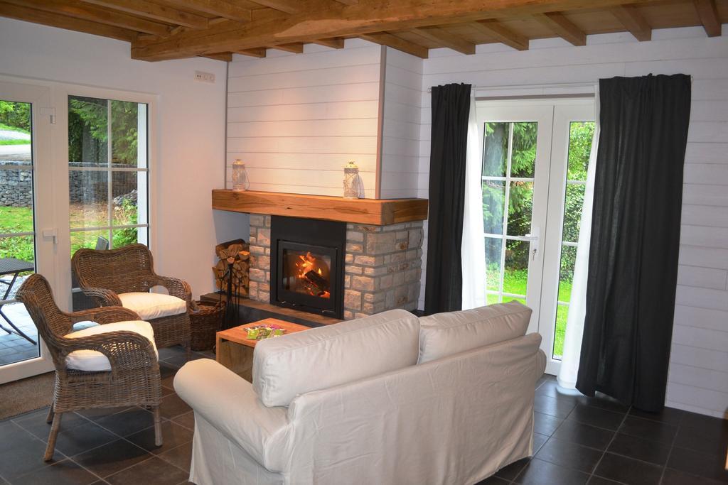 Sous Le Saule Holiday Home Heyd Bilik gambar